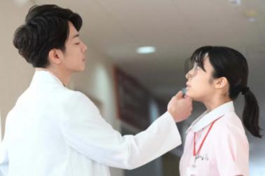 孙俪的妹妹竟出演《要久久爱》,资源是真的好